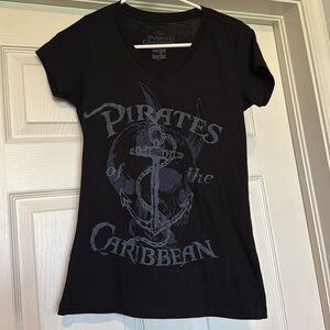 Pirates of the Caribbean on Stranger Tides T-shirt size Medium
